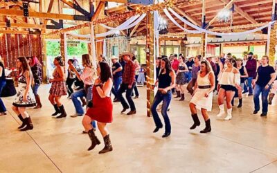Country Barn Hoe-Down Dance